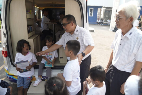 Ilustrasi mobil pelita untuk artikel Jamkrindo Luncurkan Mobil PELITA untuk Anak